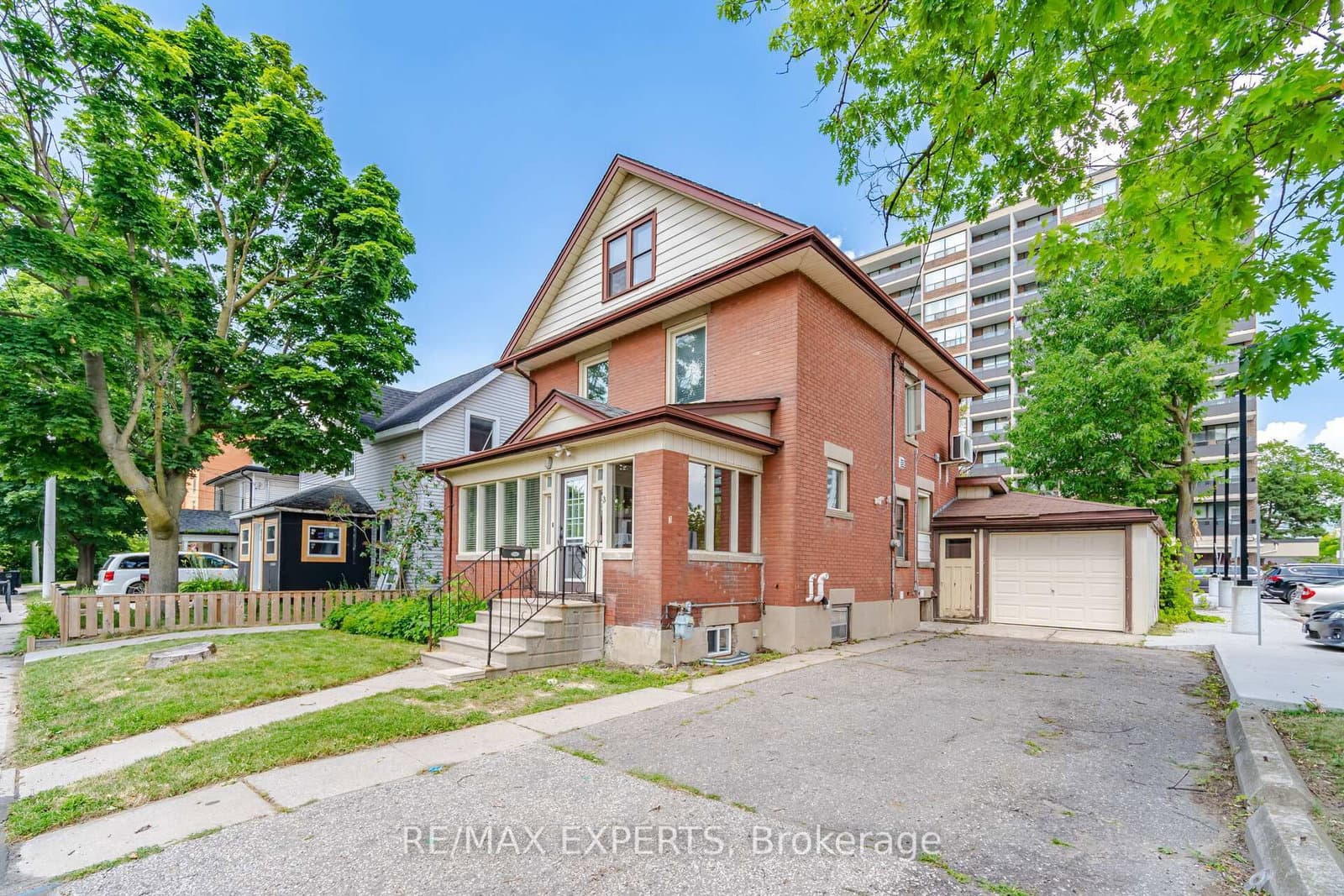 3 Maple Avenue - Image 1