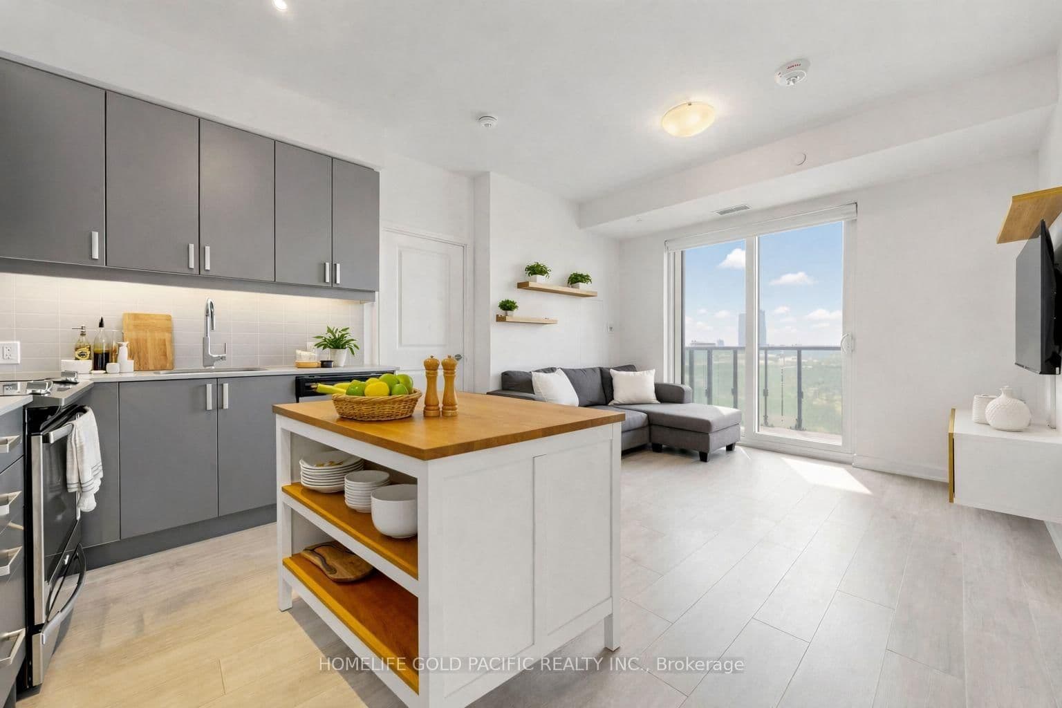 8 Nahani Way, Unit 2708 thumbnail 3