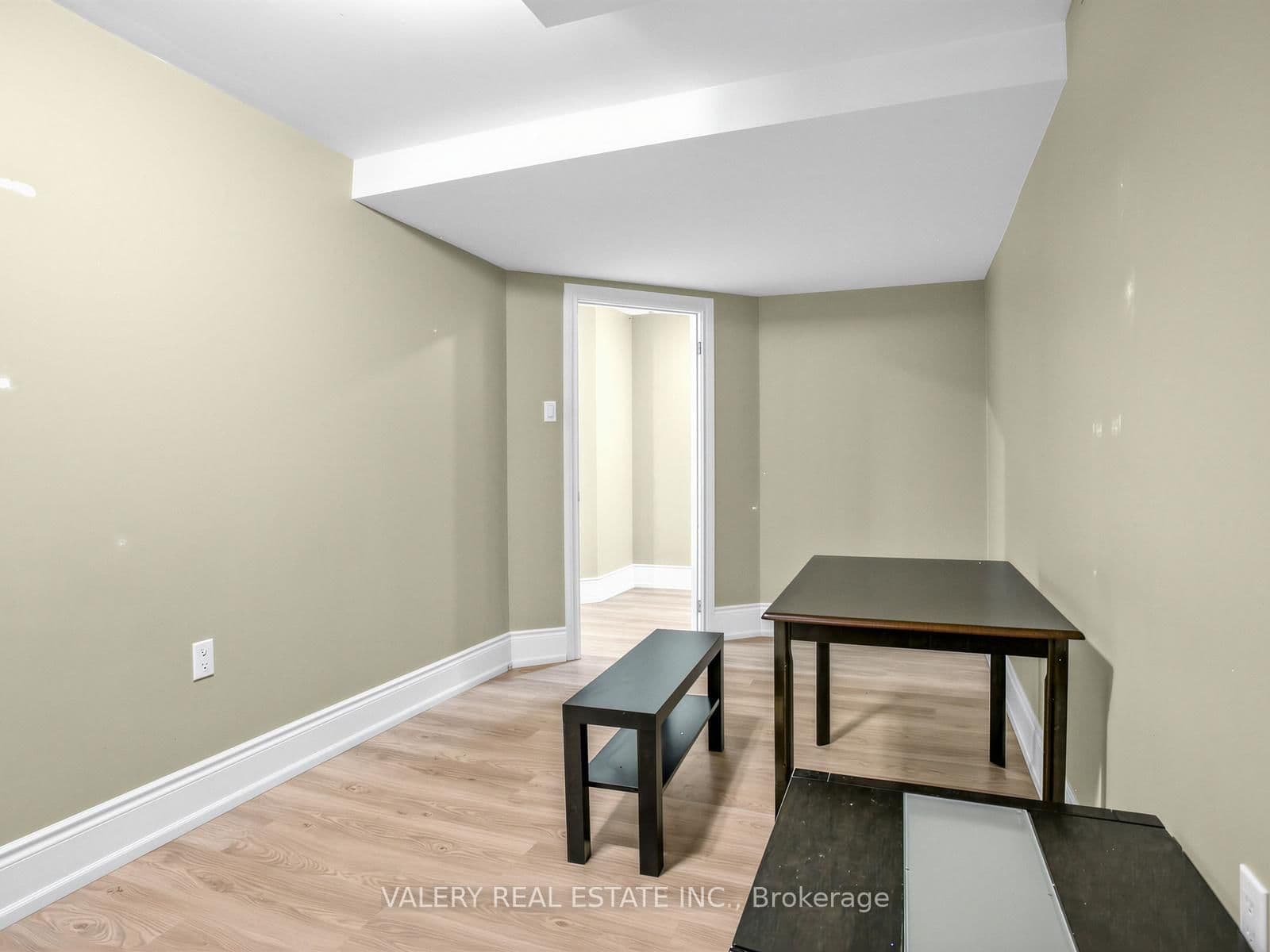 133 Meadowvale Drive, Unit Lower thumbnail 5