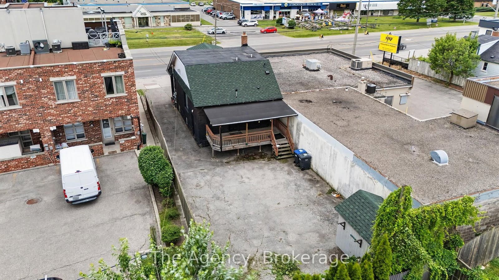 881 Lakeshore Road E thumbnail 39