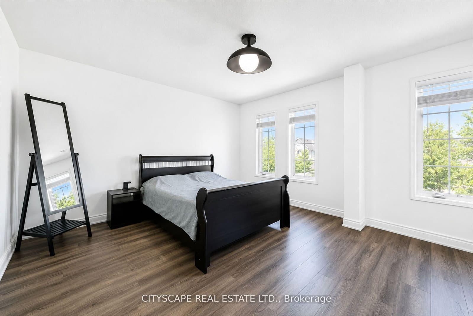 3974 Stardust Drive thumbnail 28