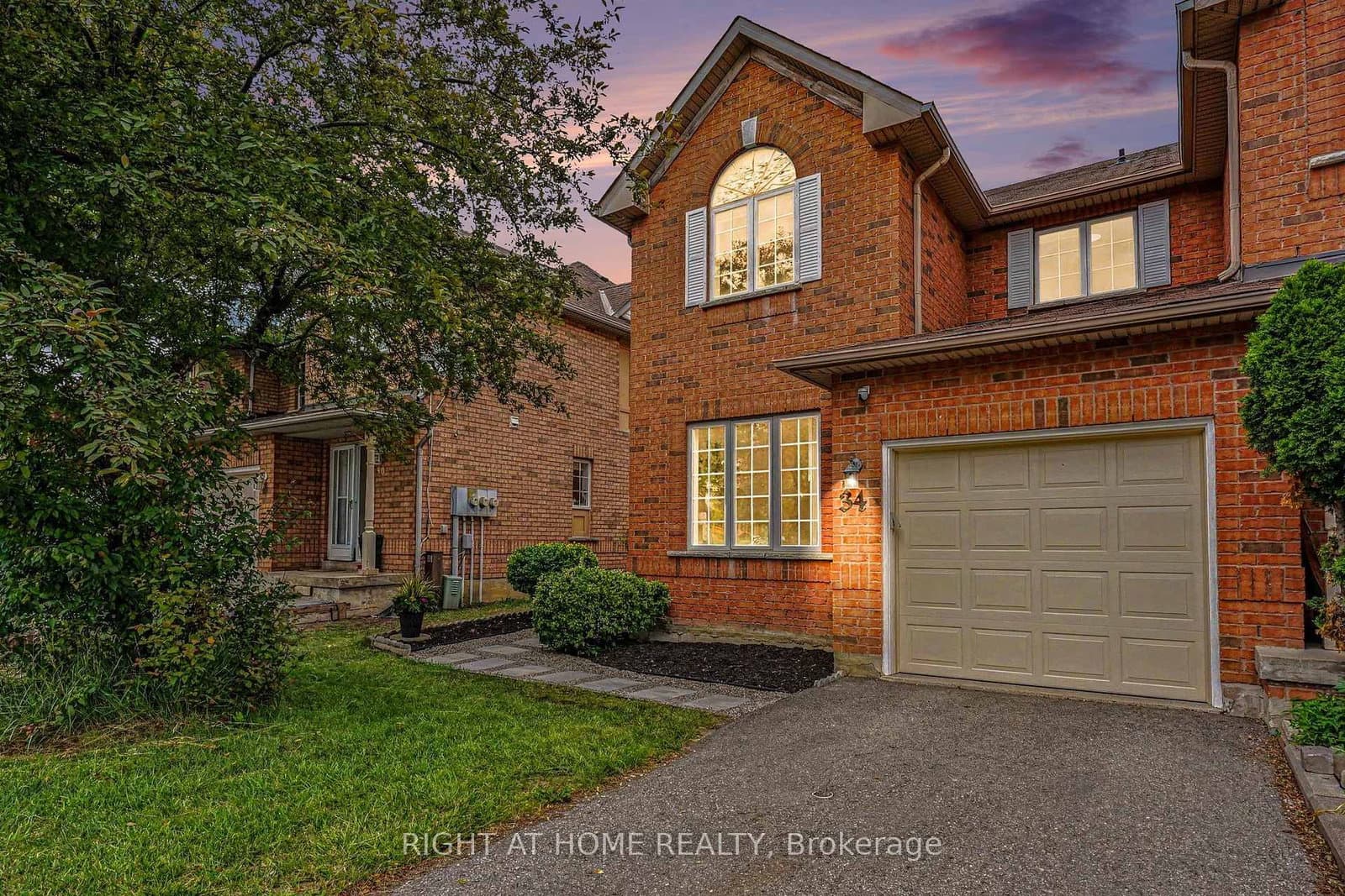 35 Malta Avenue, Unit 34 - Image 1
