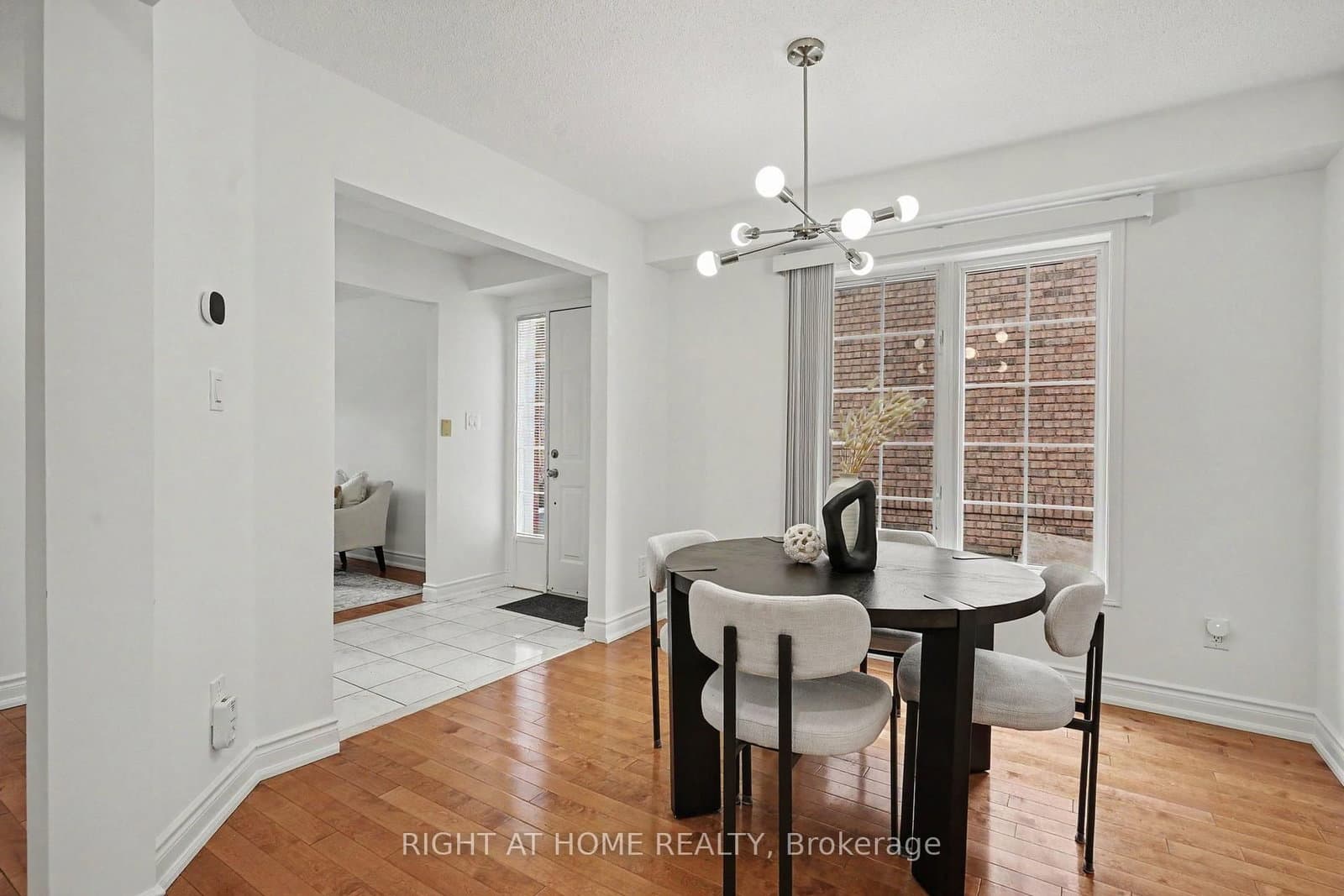 35 Malta Avenue, Unit 34 thumbnail 6
