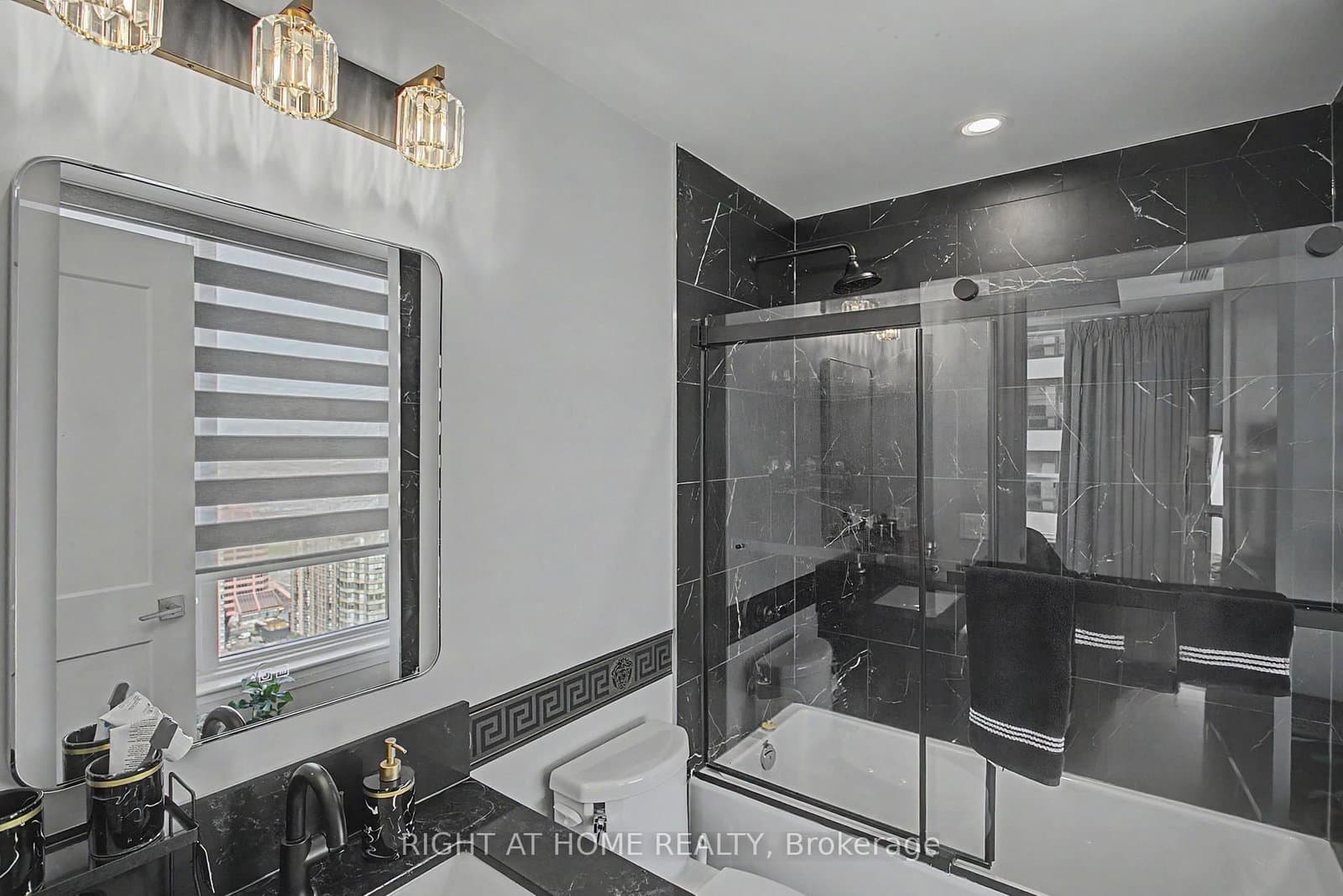 36 Elm Drive W, Unit 3202 thumbnail 15