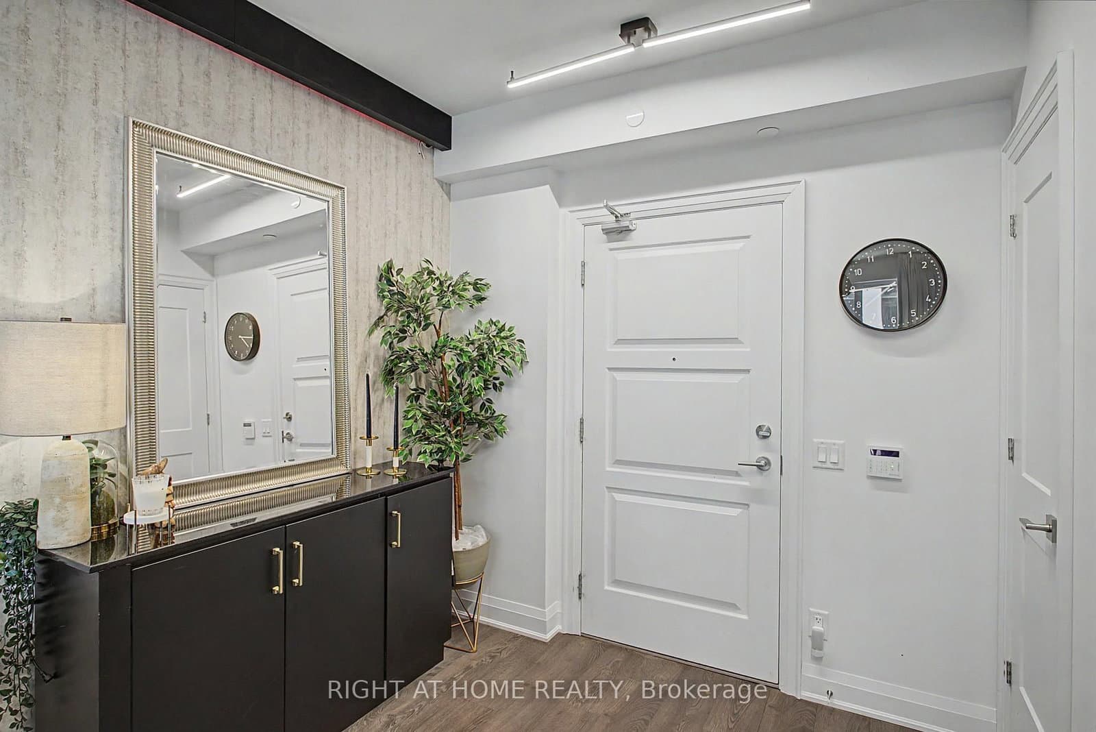 36 Elm Drive W, Unit 3202 thumbnail 4