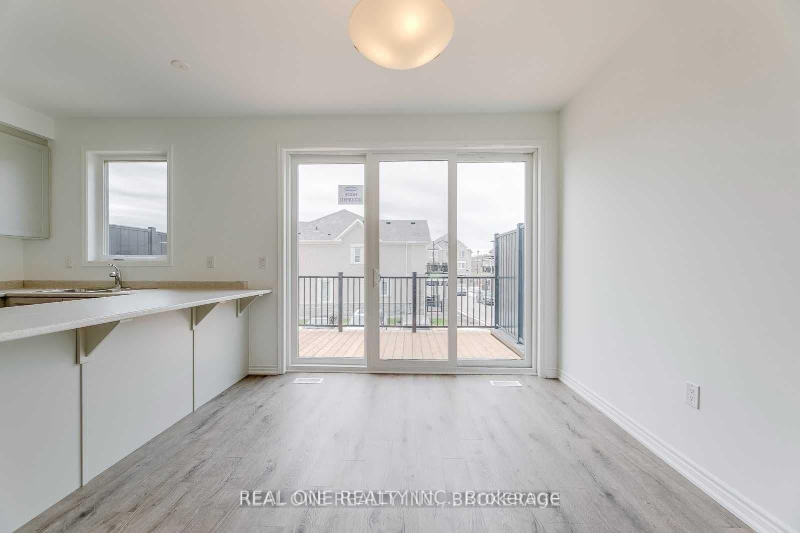 980 Logan Drive, Unit 34 thumbnail 12