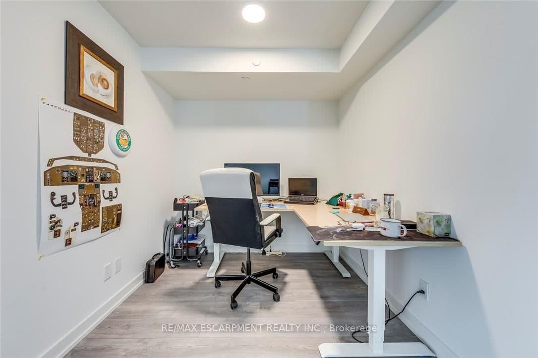 10 Wilby Crescent, Unit 309 thumbnail 10