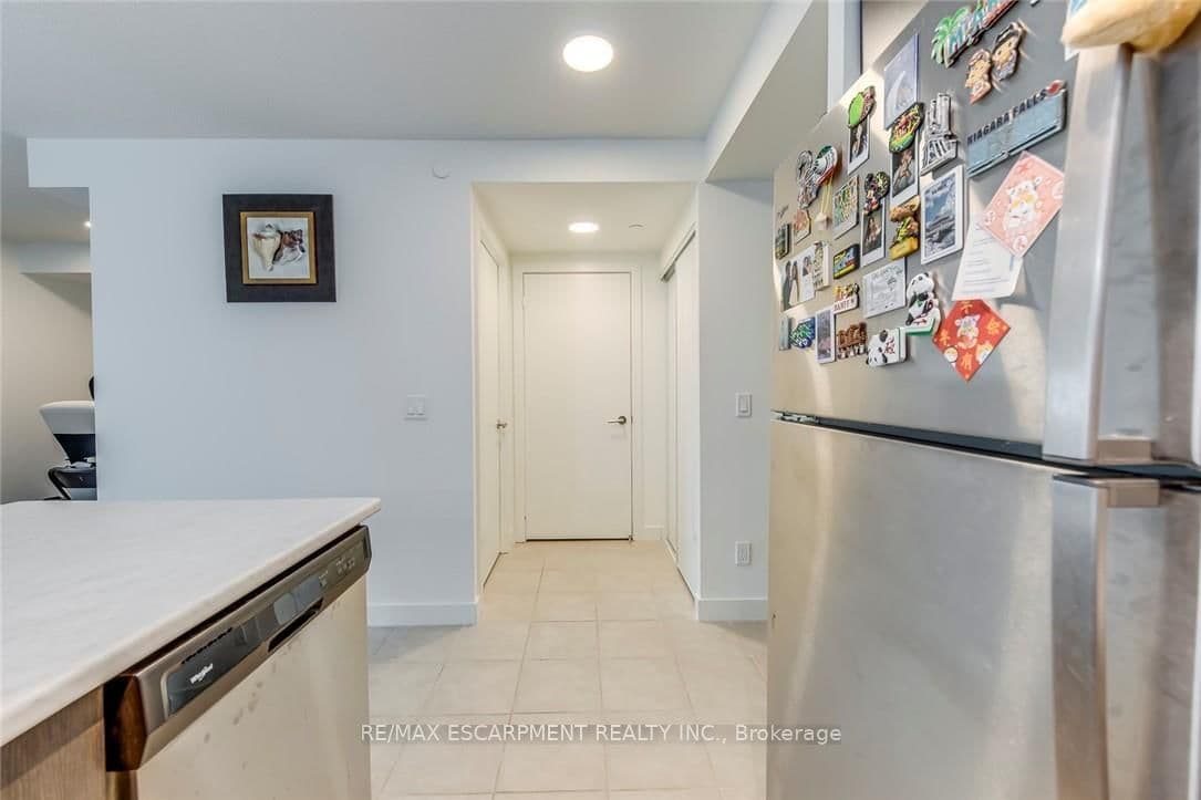 10 Wilby Crescent, Unit 309 thumbnail 7