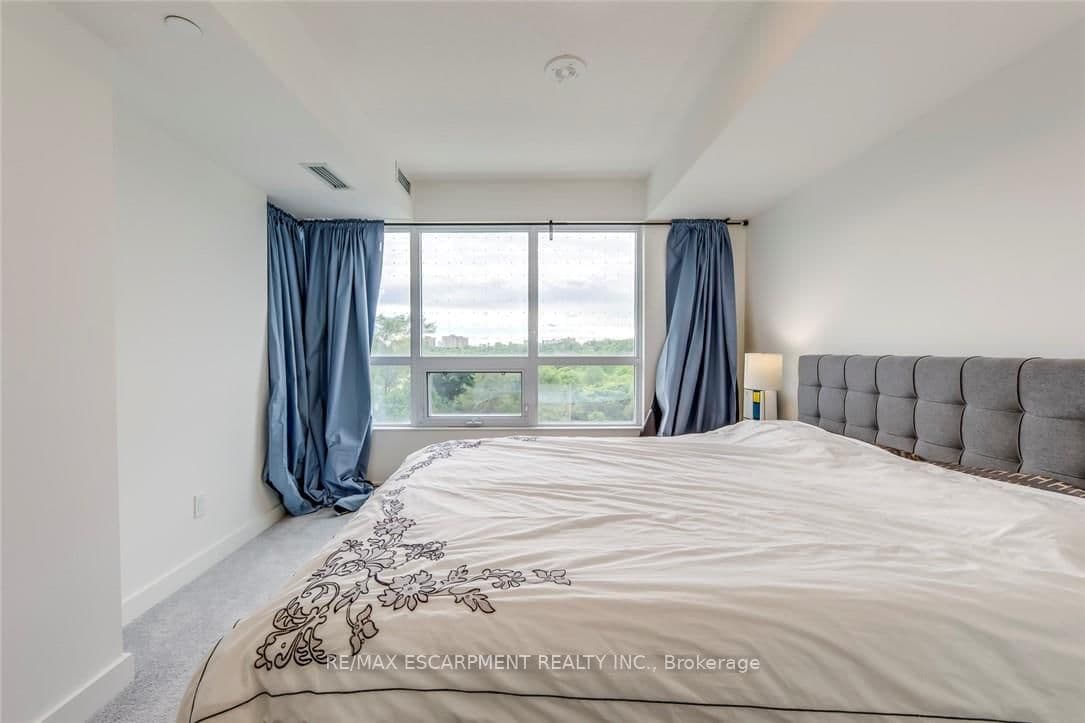 10 Wilby Crescent, Unit 309 thumbnail 16