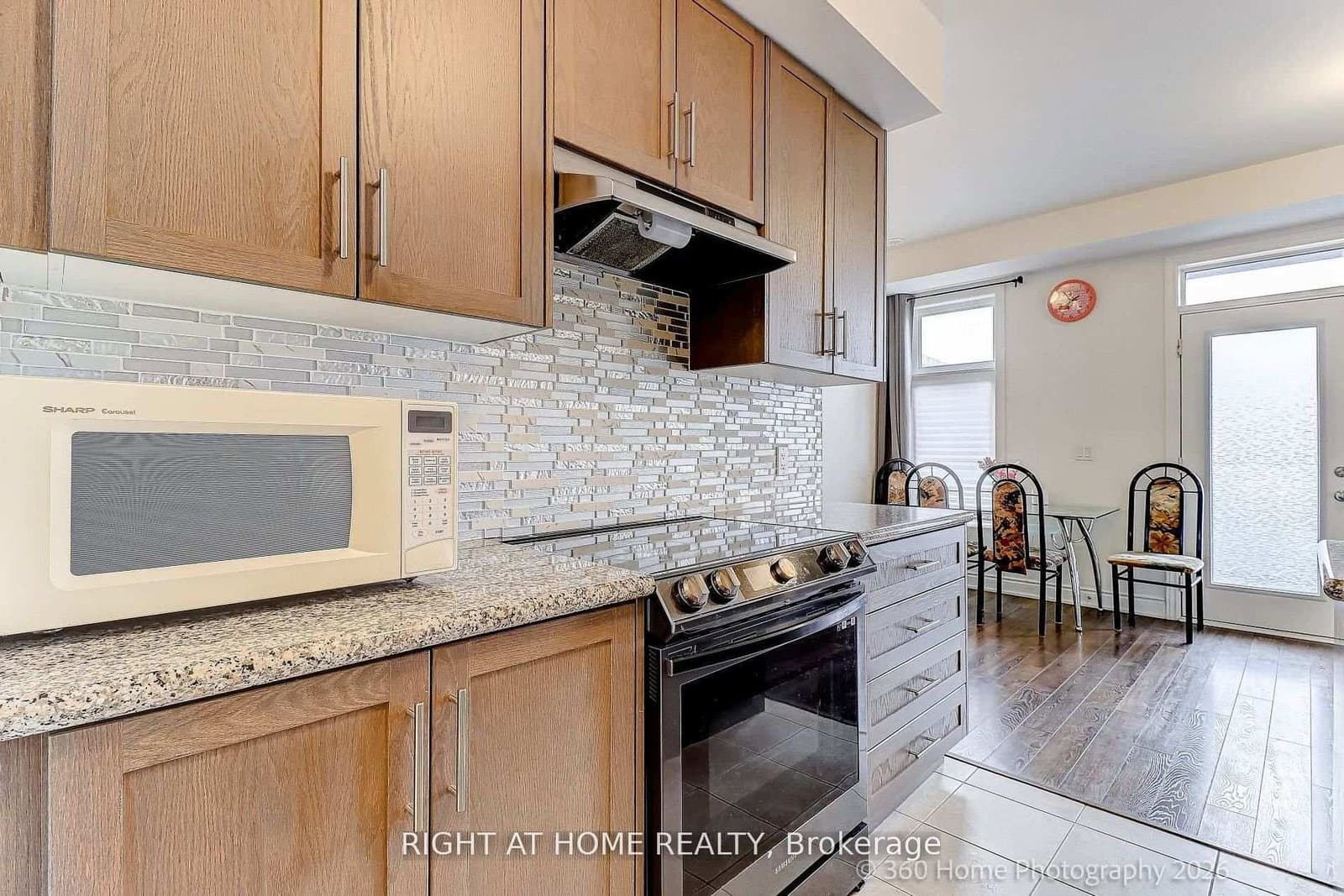 3014 Islington Avenue W thumbnail 6