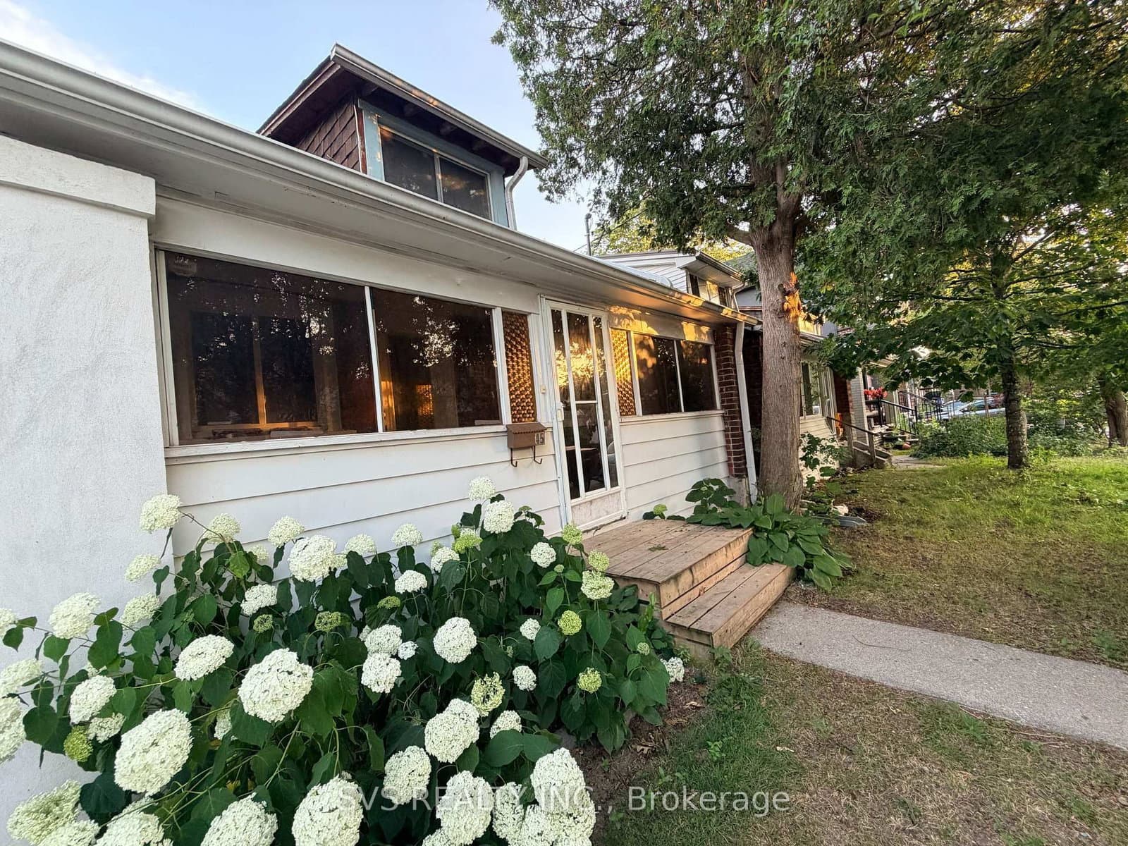 45 Craydon Avenue, Unit MAIN thumbnail 6