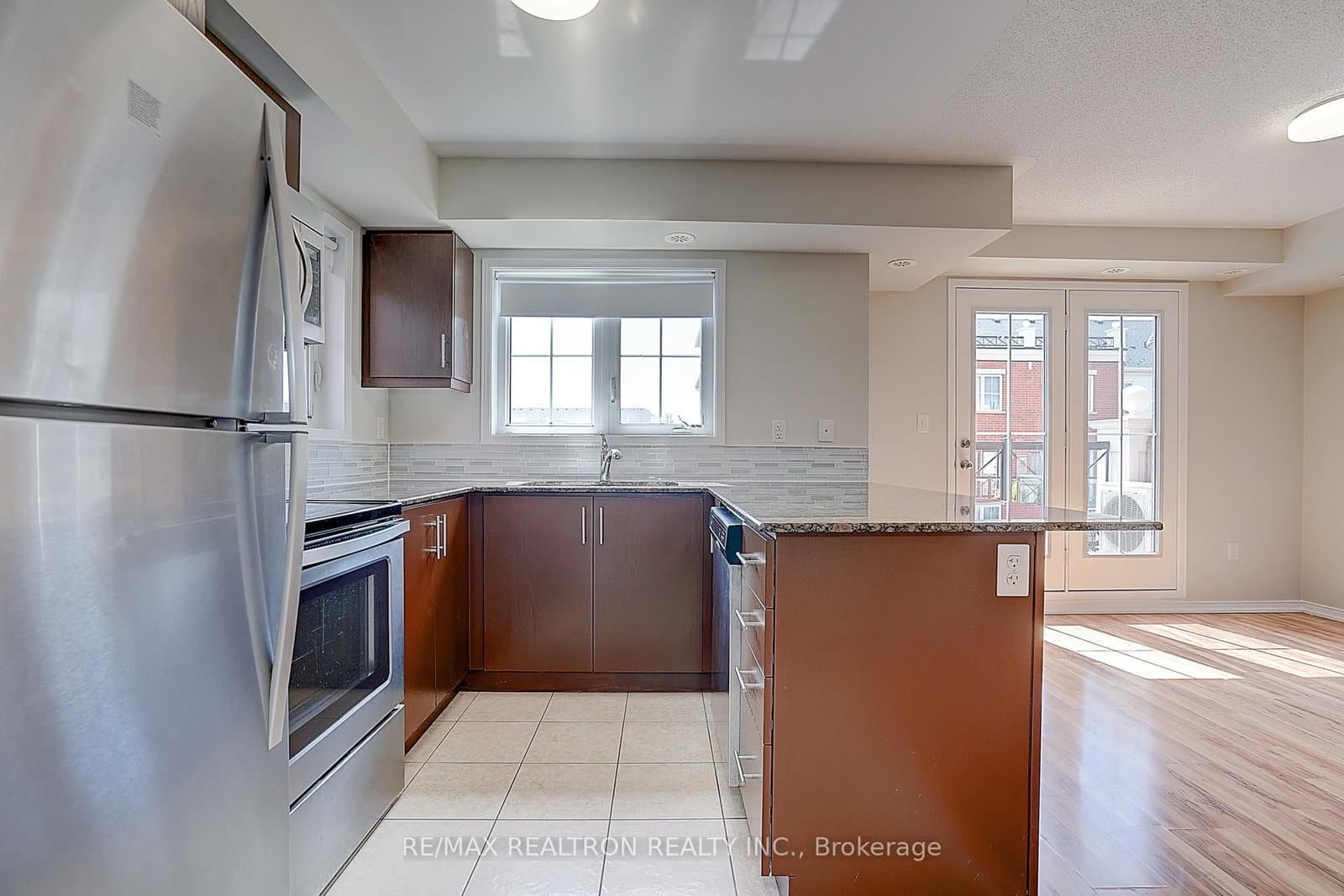 2492 Post Road, Unit 16 thumbnail 10