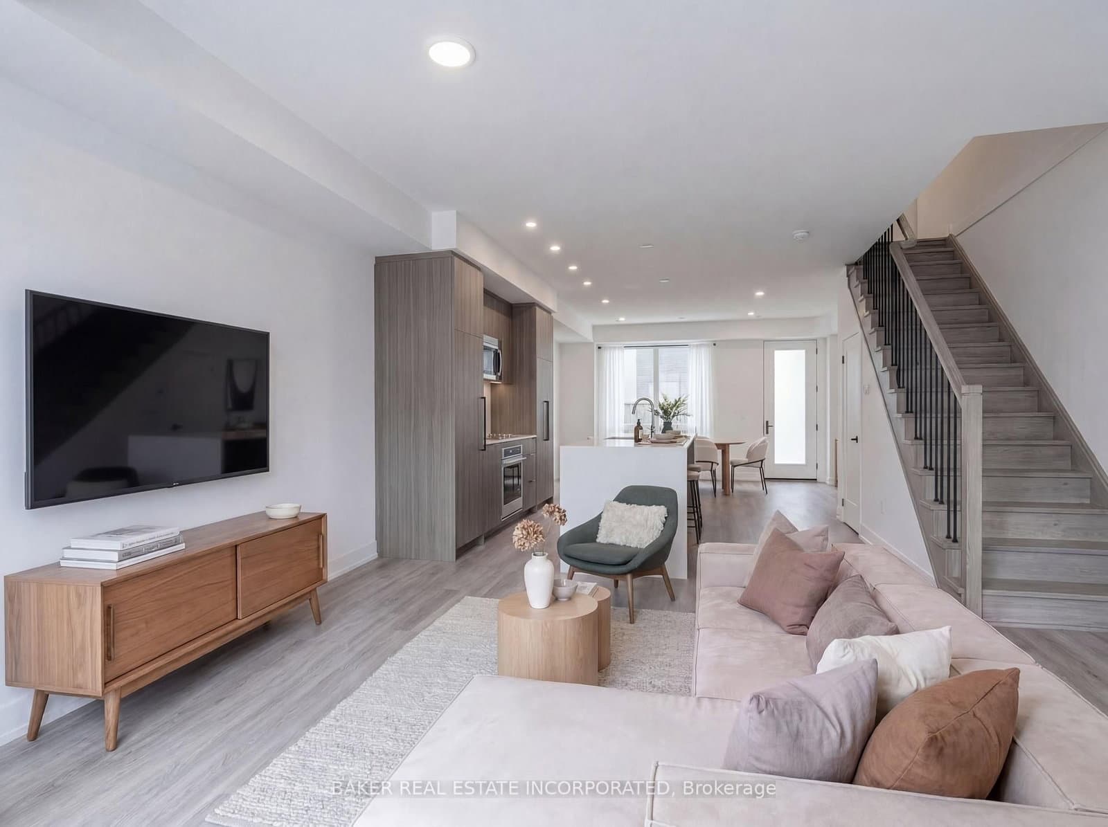 251 Masonry Way, Unit 2 thumbnail 2