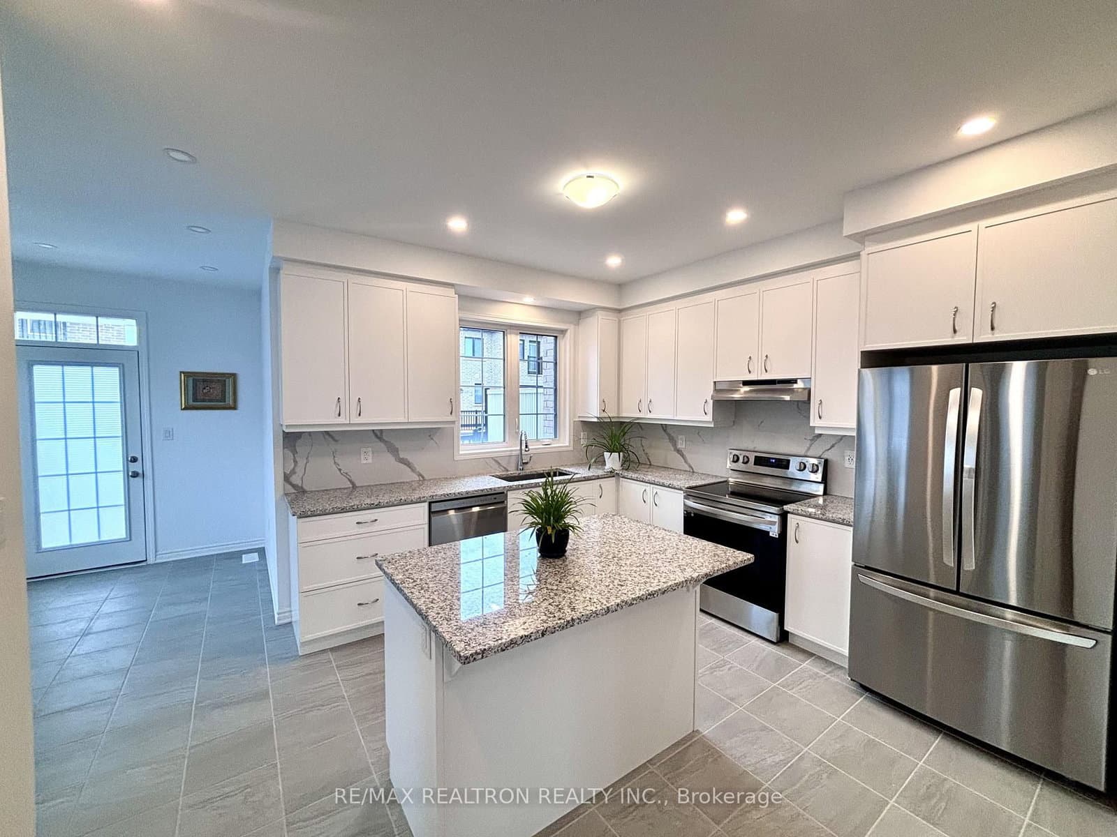 1340 Ripplewood Avenue thumbnail 6