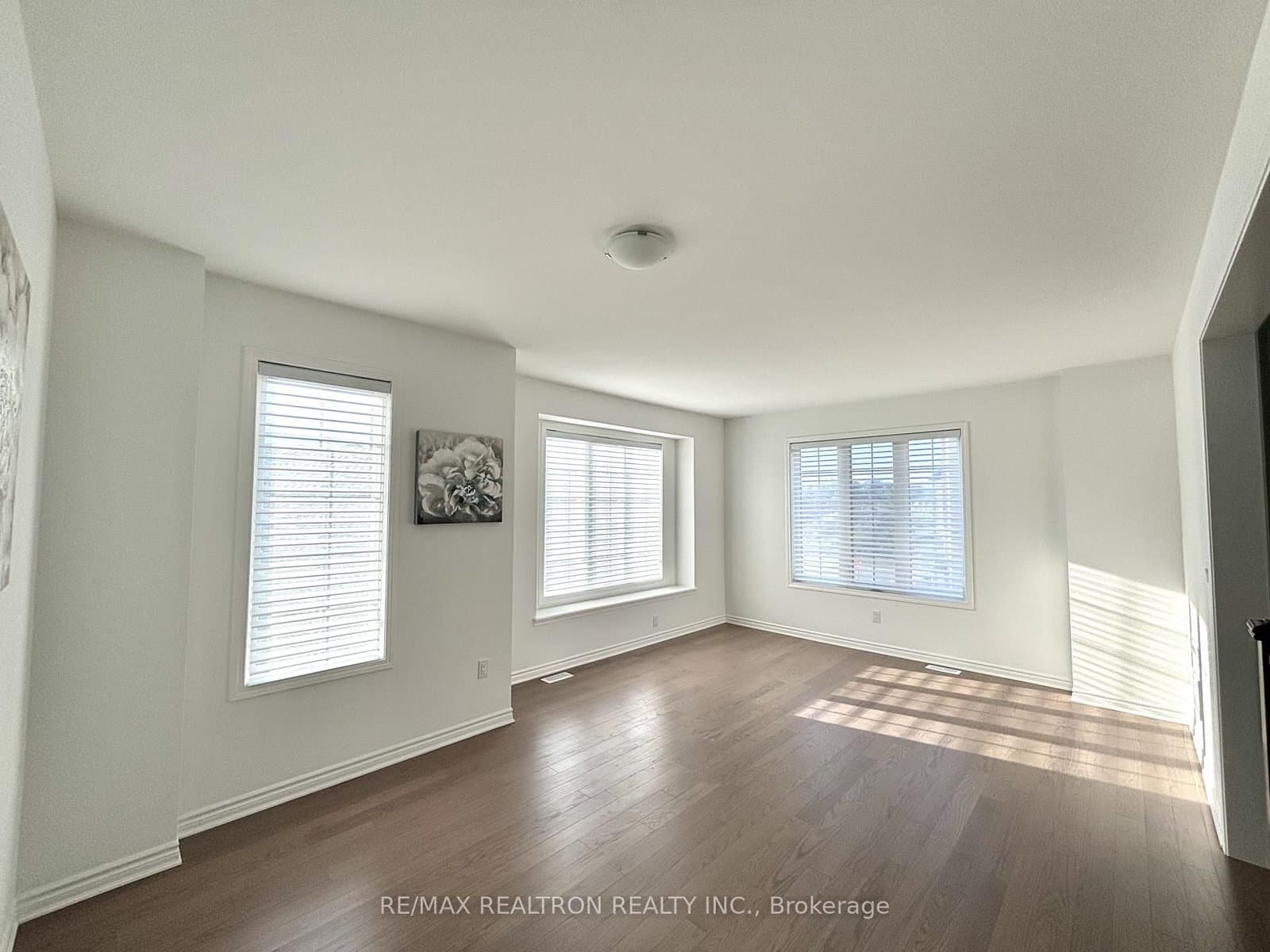 1340 Ripplewood Avenue thumbnail 8