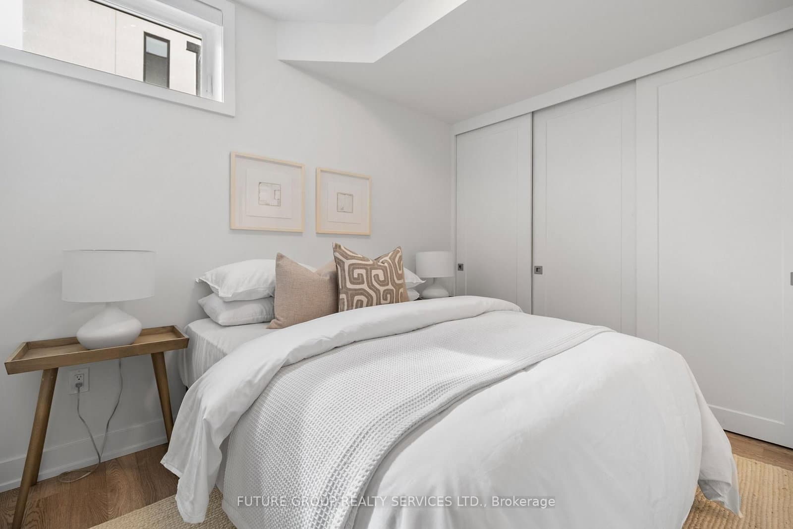 34 Poplar Avenue, Unit Unit 2 thumbnail 19