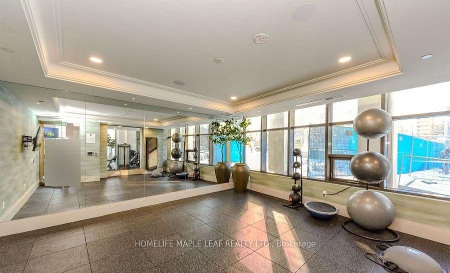 30 Elm Drive W, Unit 604 thumbnail 13
