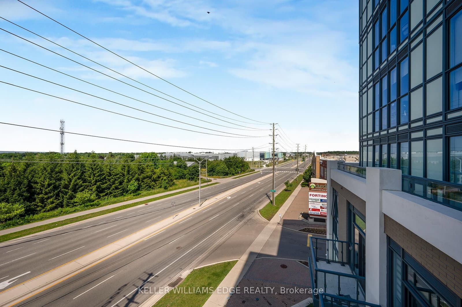 509 Dundas Street W, Unit 305 thumbnail 31