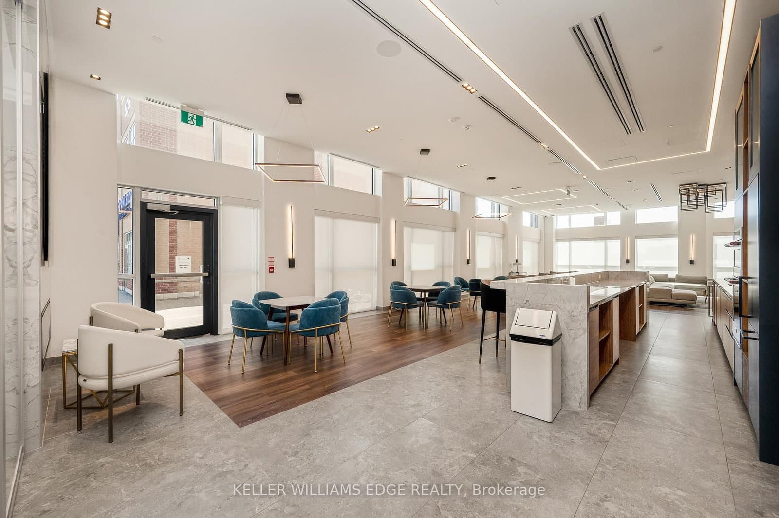 509 Dundas Street W, Unit 305 thumbnail 33