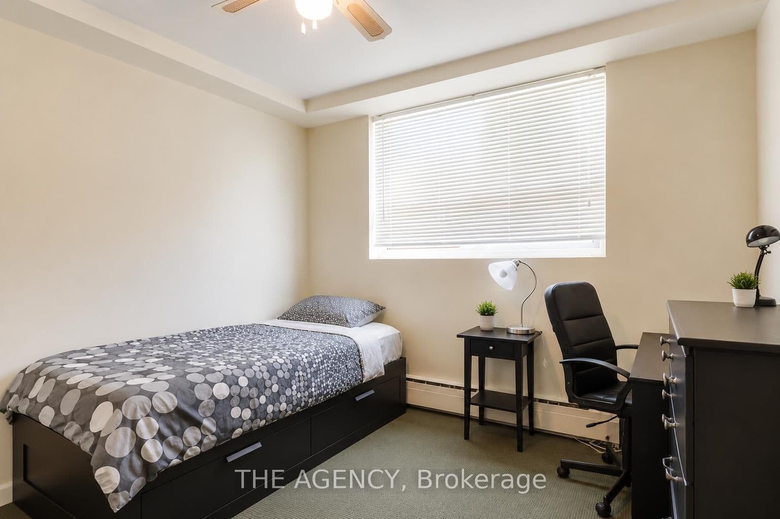 75 Keele Street, Unit 1 thumbnail 8