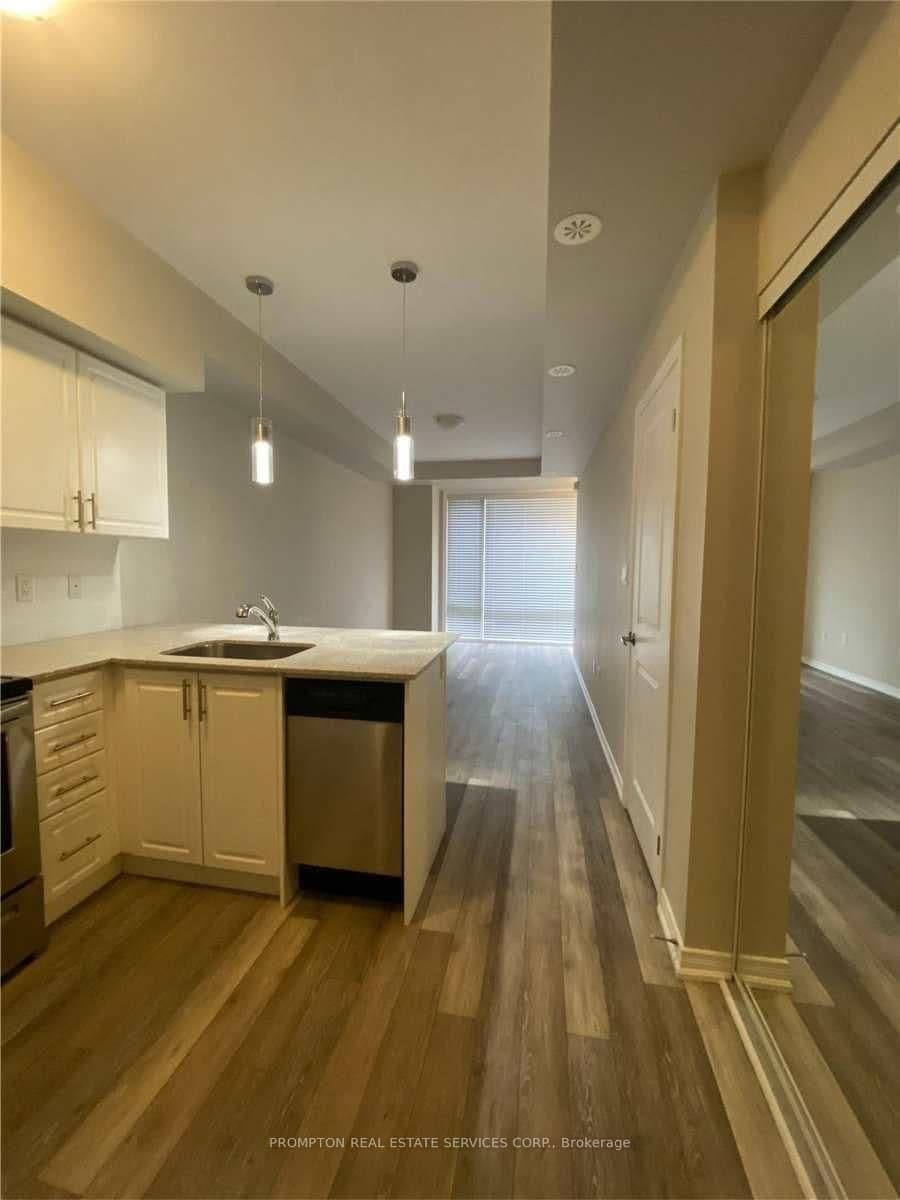 28 Fieldway Road, Unit 59 thumbnail 3