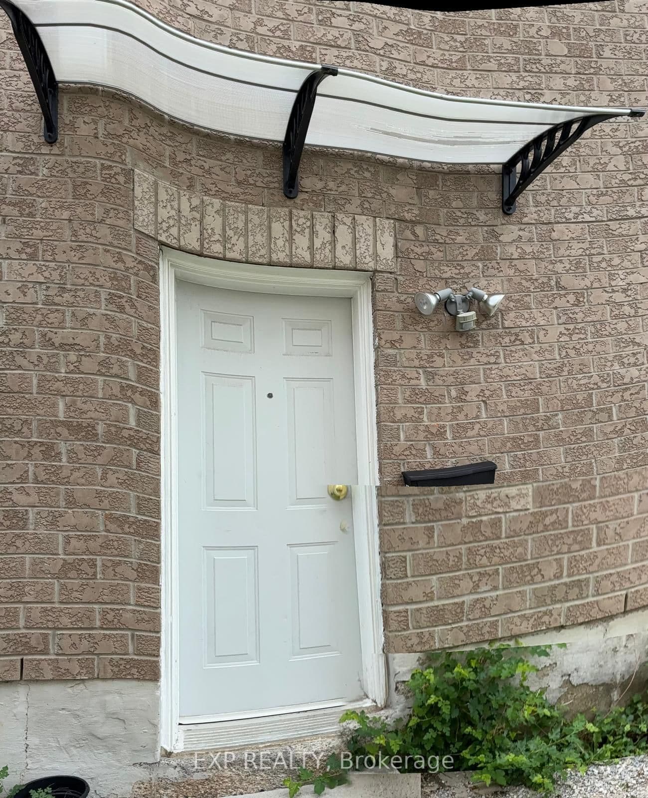 99 Rollingwood Drive - Image 1