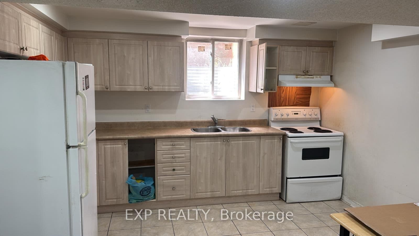 99 Rollingwood Drive thumbnail 5