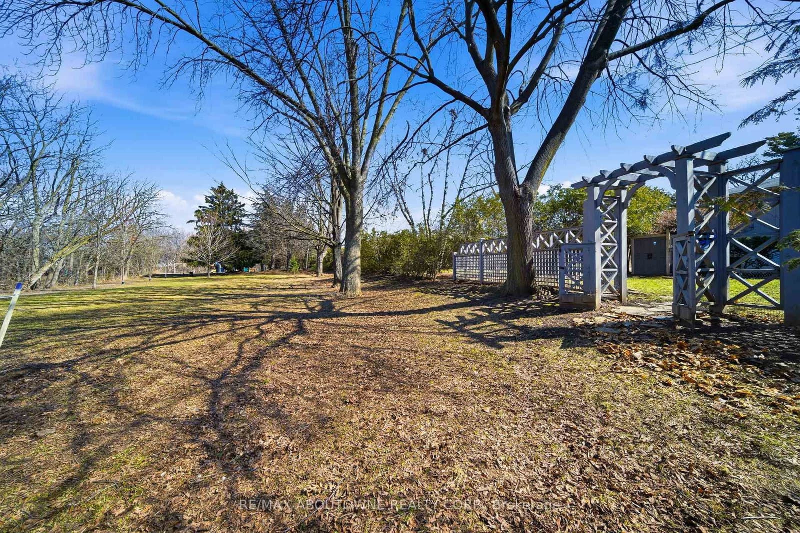 481 Anthony Drive thumbnail 33
