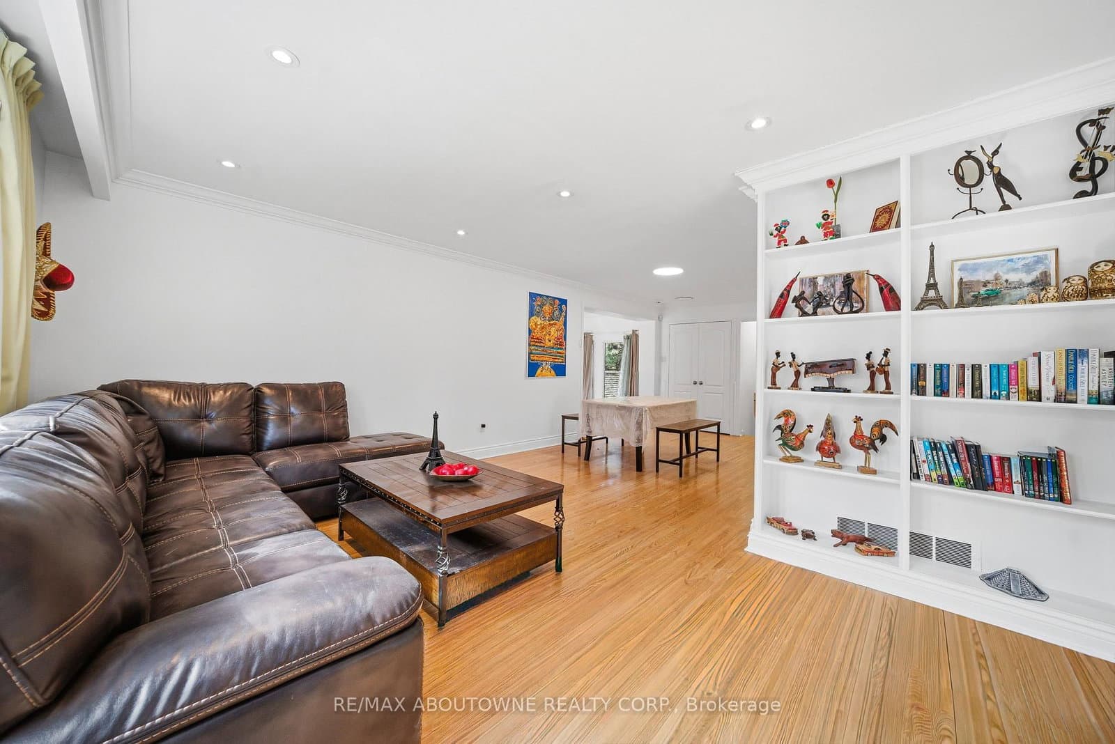 481 Anthony Drive thumbnail 6
