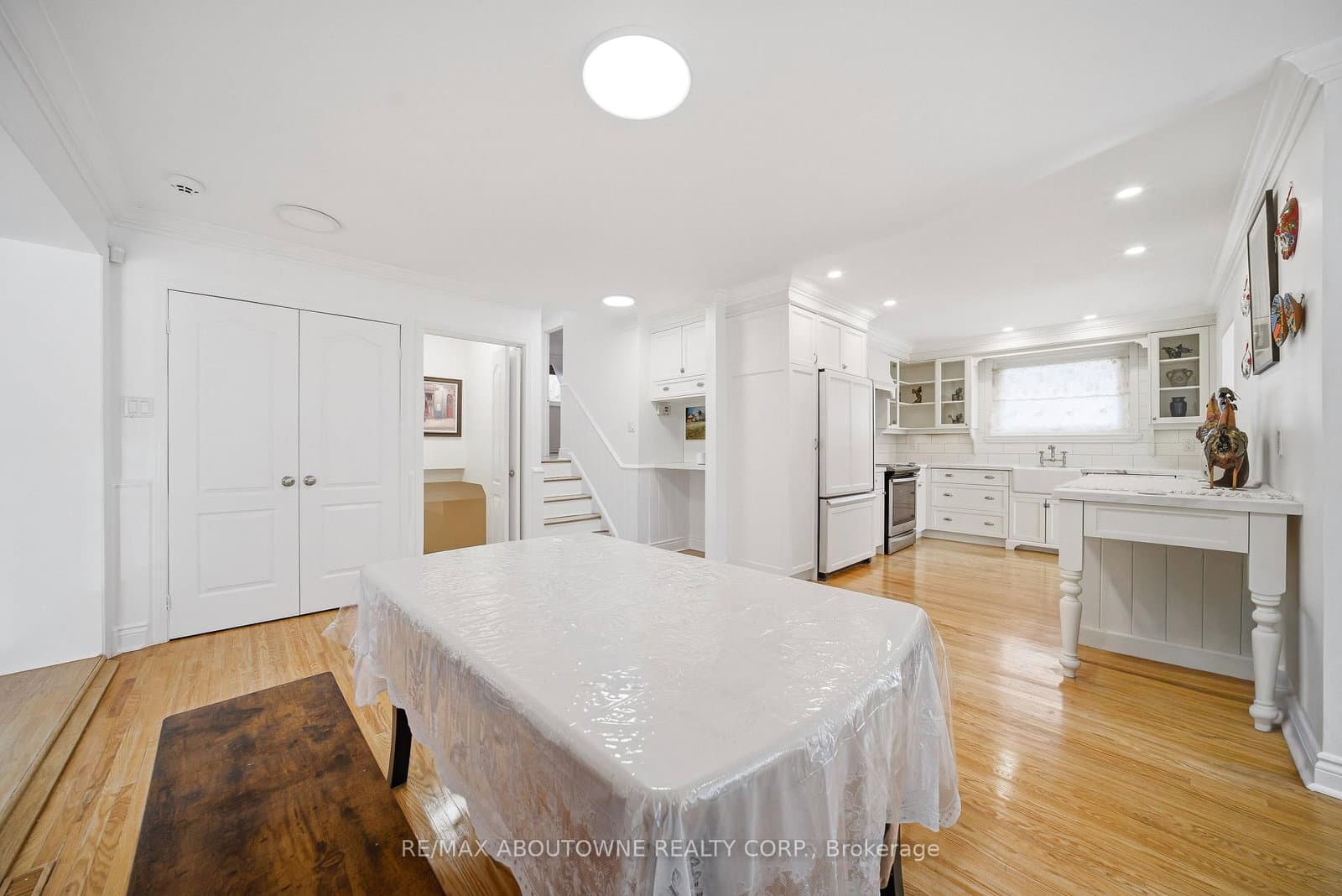481 Anthony Drive thumbnail 8