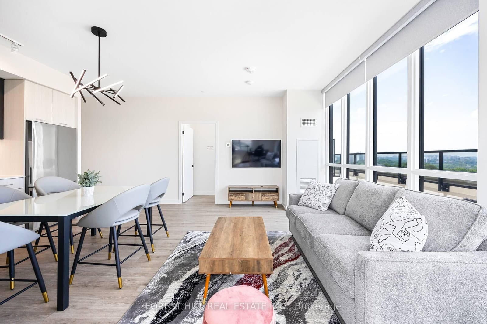 2300 St. Clair Avenue W, Unit 1009 thumbnail 12
