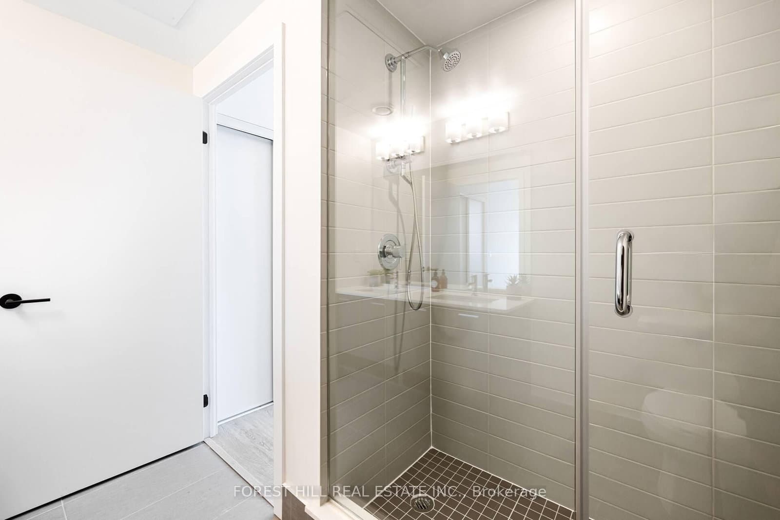 2300 St. Clair Avenue W, Unit 1009 thumbnail 20