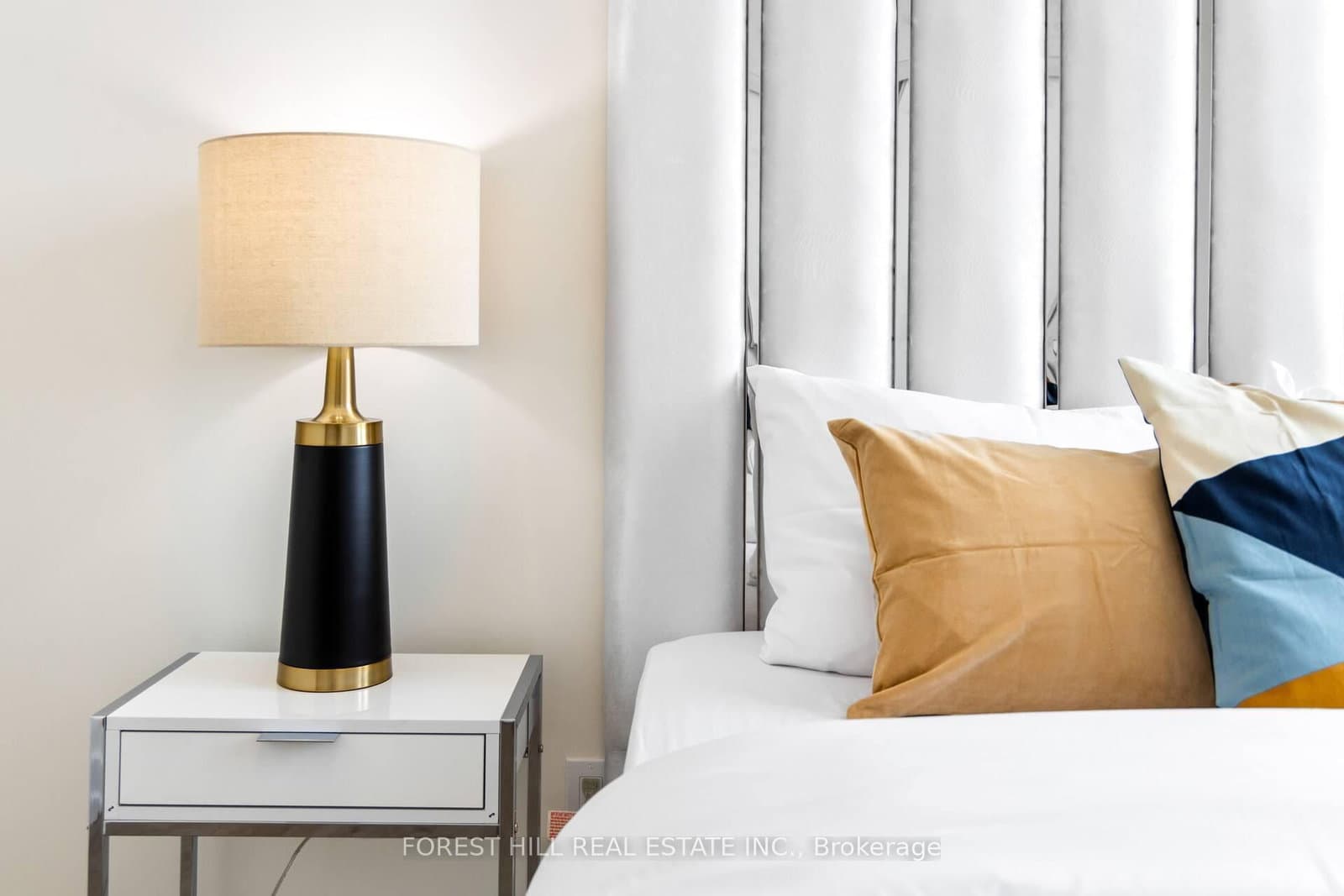 2300 St. Clair Avenue W, Unit 1009 thumbnail 24
