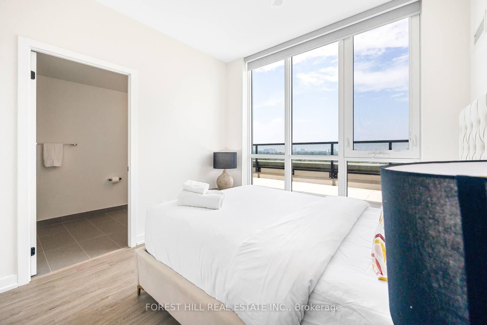 2300 St. Clair Avenue W, Unit 1009 thumbnail 27