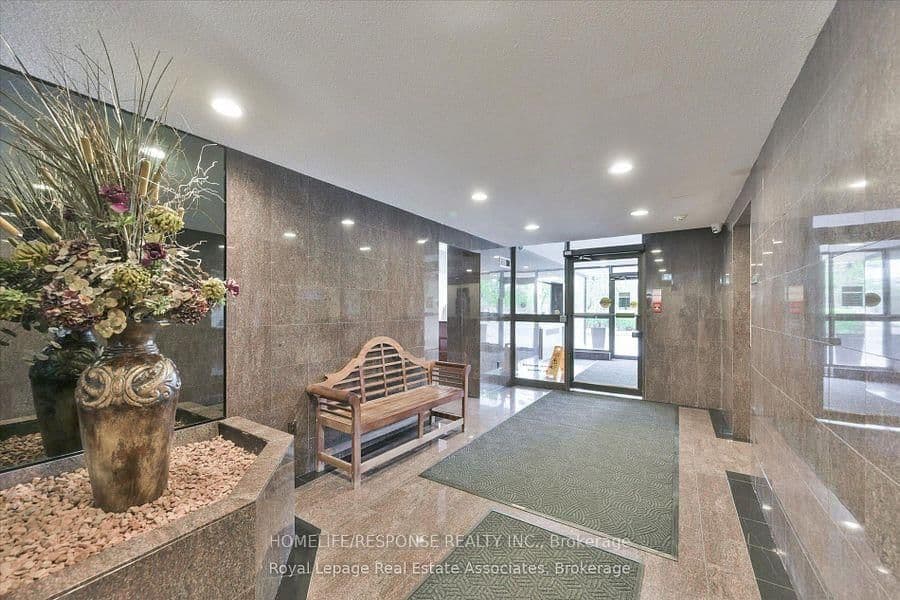 10 MALTA Avenue, Unit 907 thumbnail 2