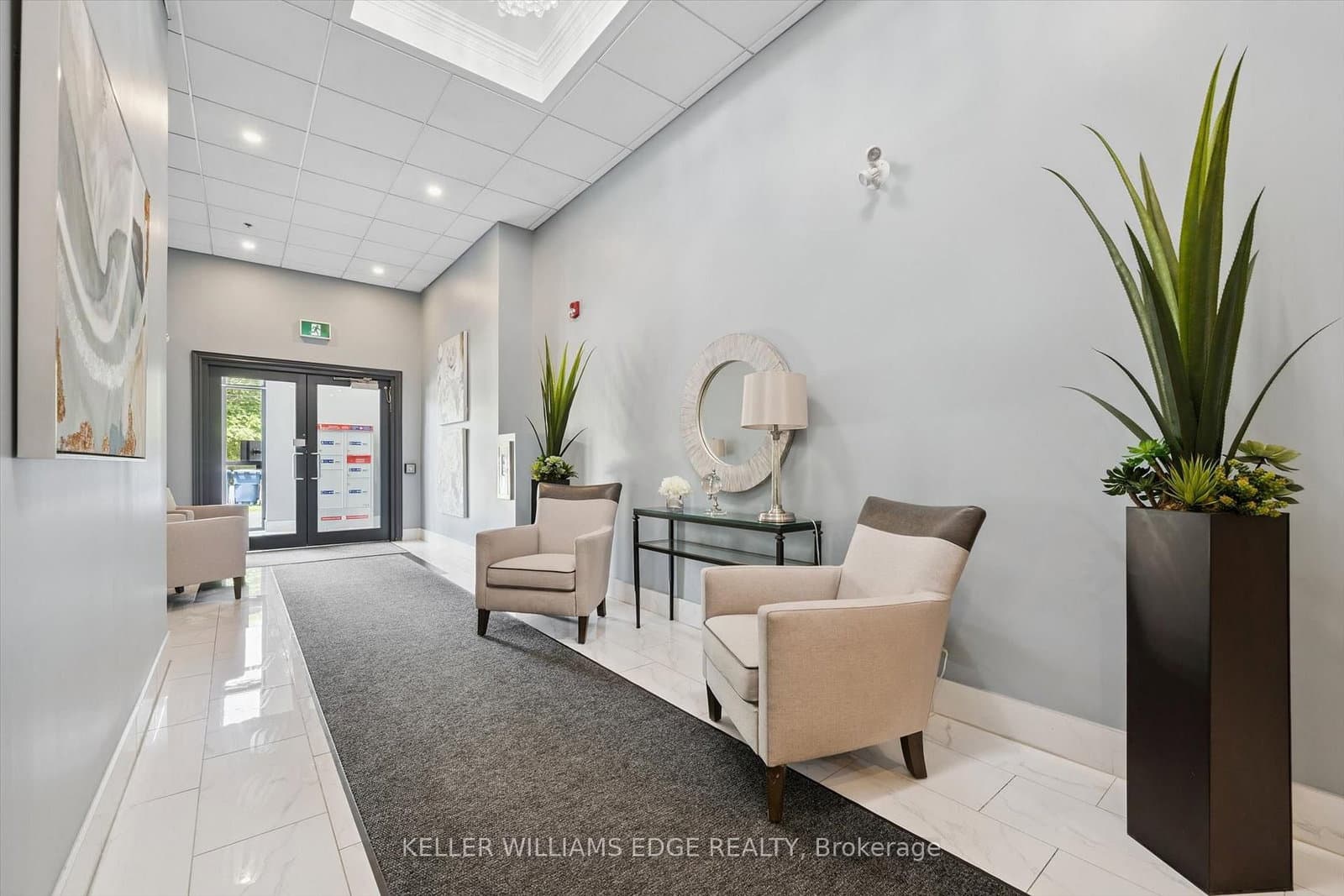 34 Plains Road E, Unit 208 thumbnail 5