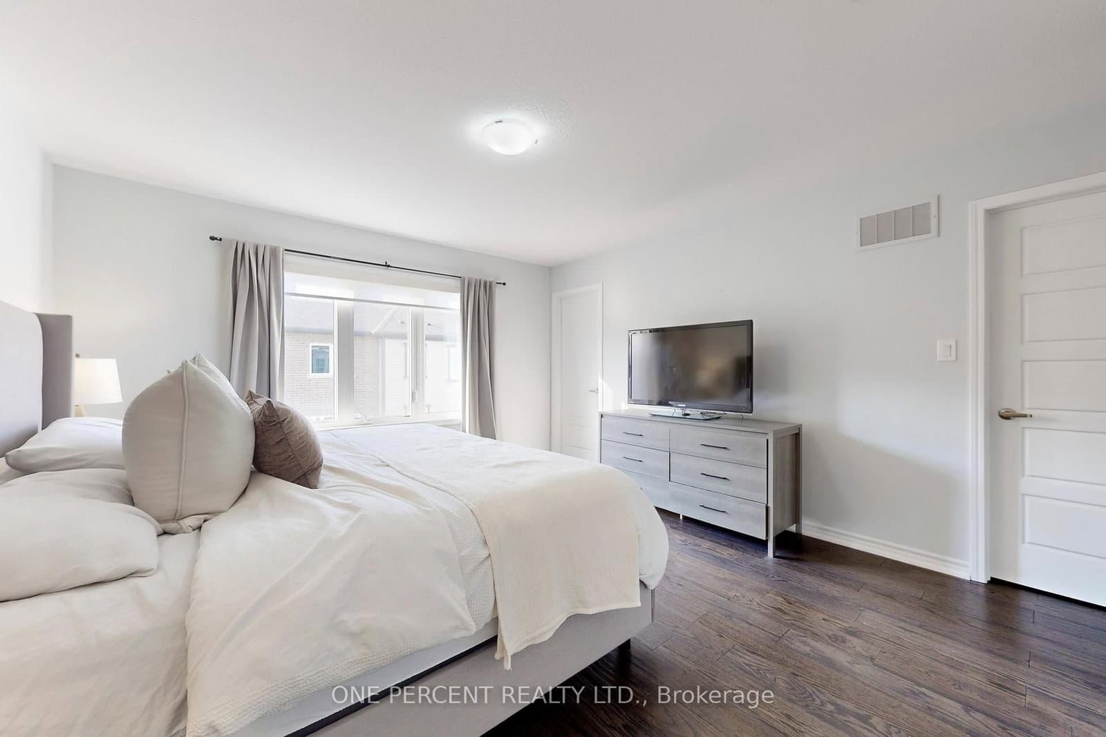 501 Buckeye Court thumbnail 28