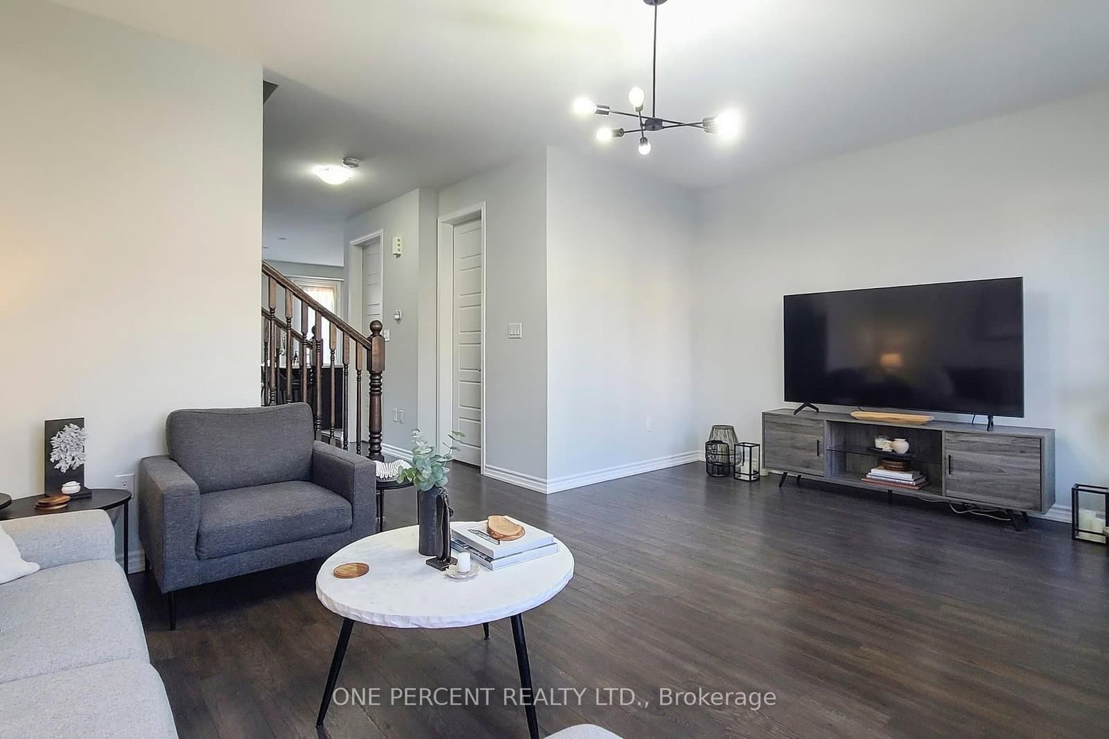 501 Buckeye Court thumbnail 8