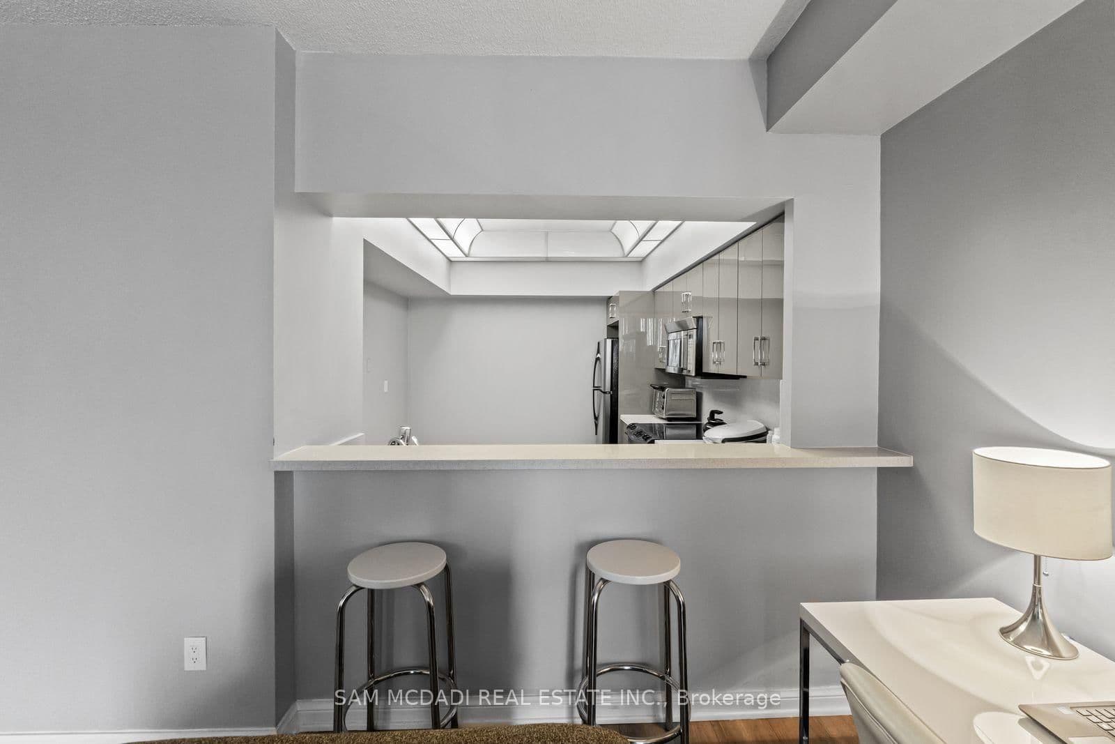 24 Hanover Road, Unit 2205 thumbnail 3