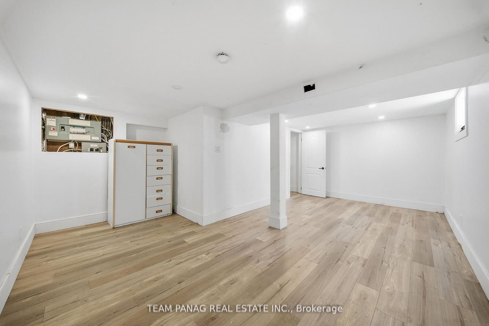 3377 Mayfield Road thumbnail 35