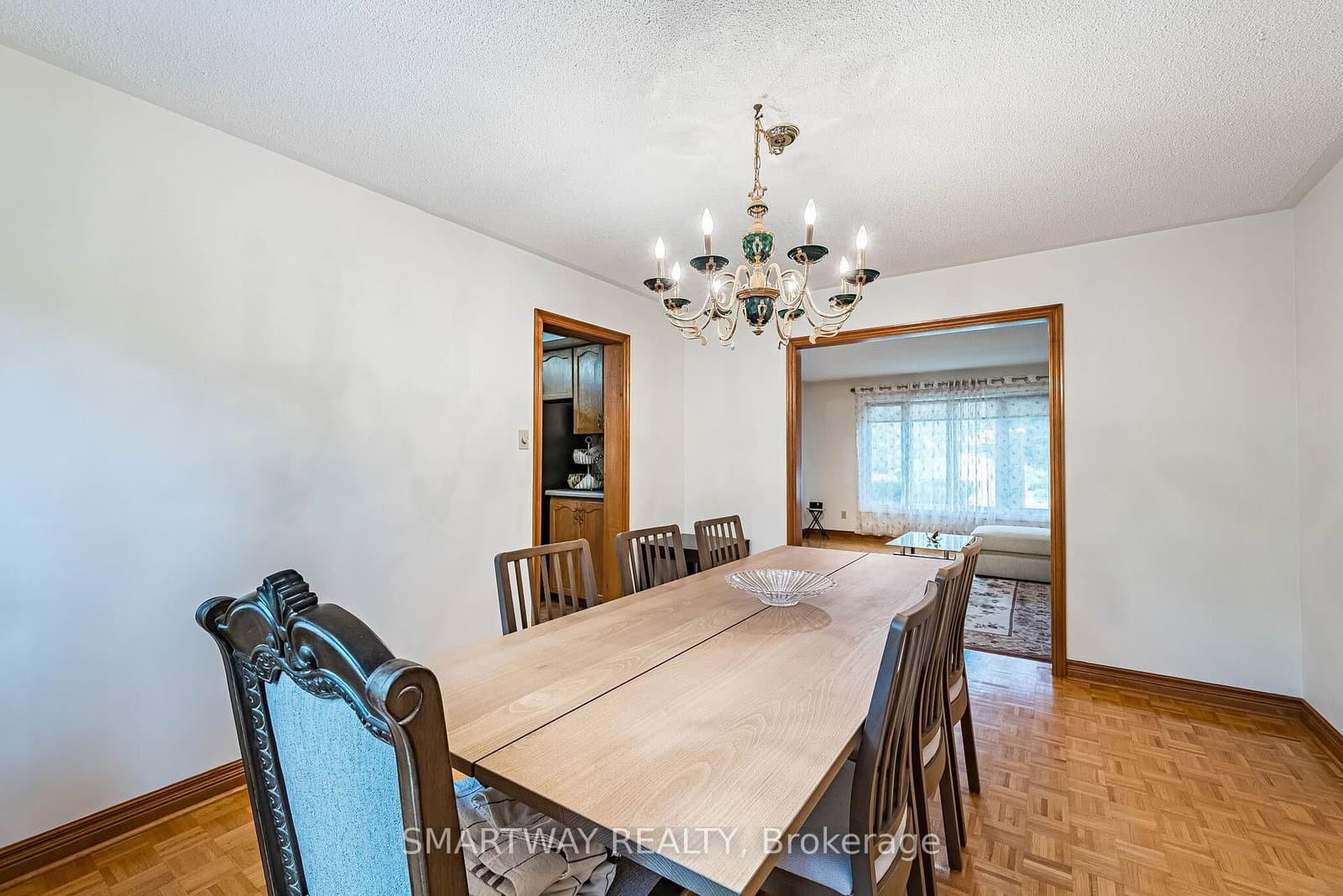 4522 Badminton Drive thumbnail 12