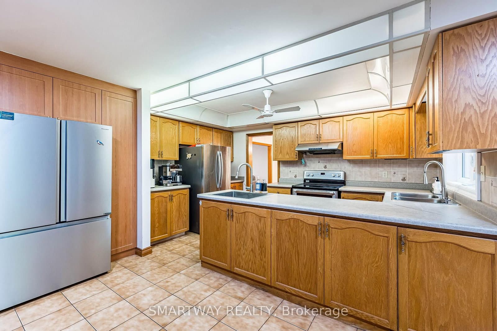 4522 Badminton Drive thumbnail 17