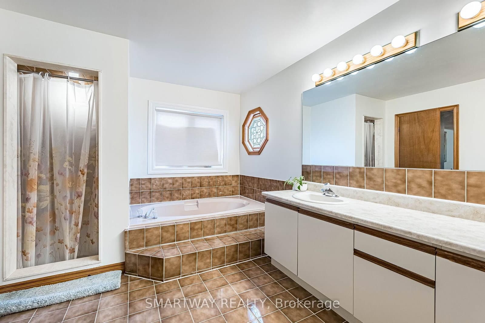 4522 Badminton Drive thumbnail 23