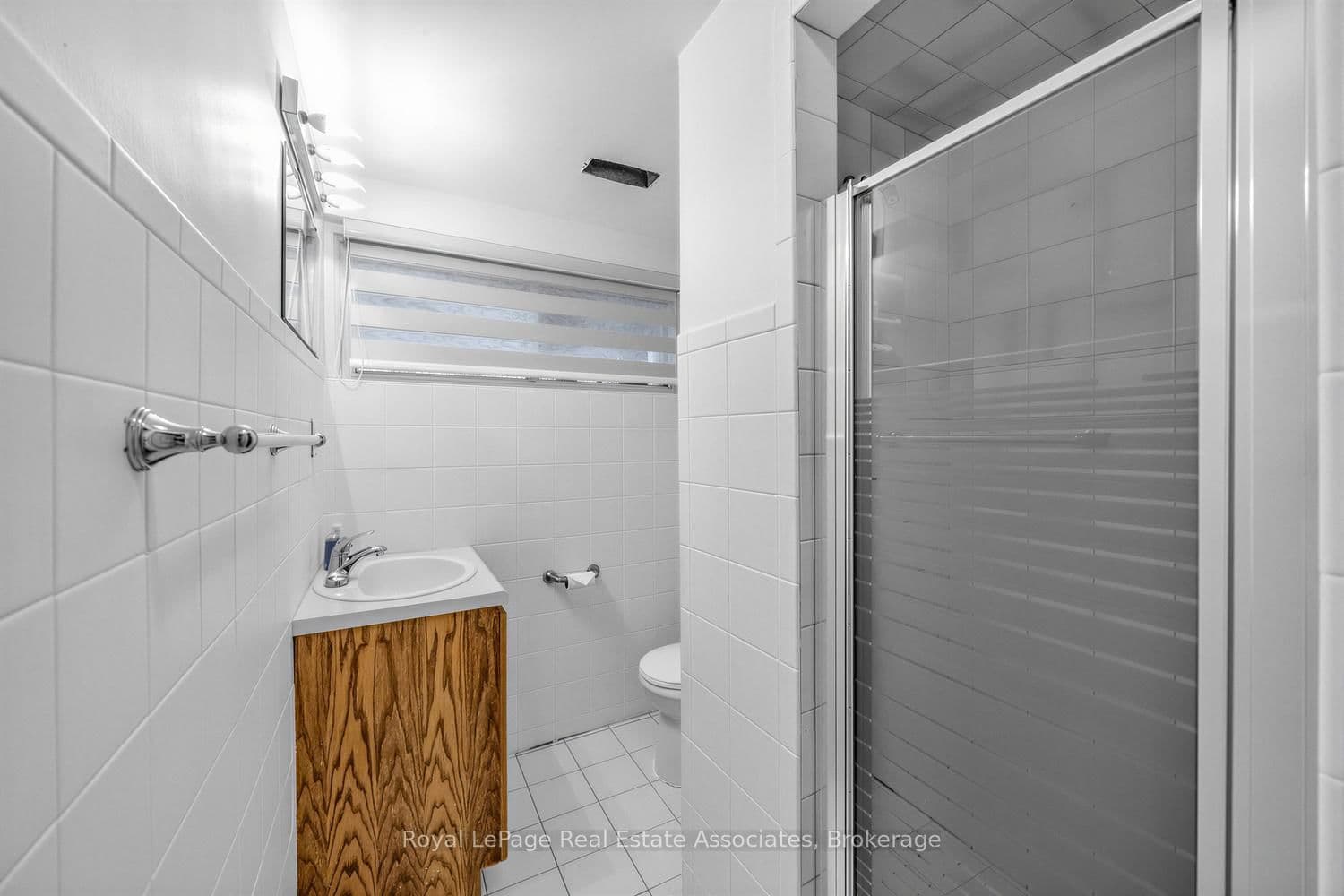256 John Street thumbnail 32