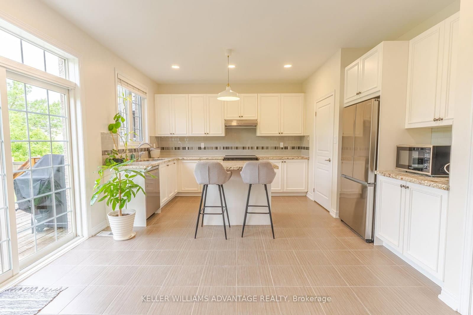 8 Teaberry Terrace thumbnail 14