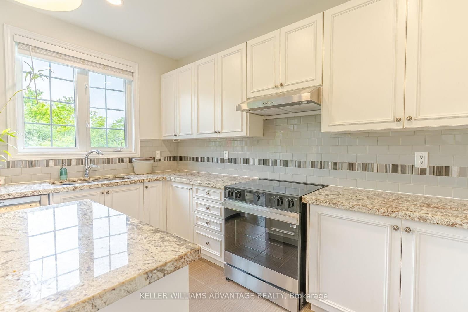 8 Teaberry Terrace thumbnail 16