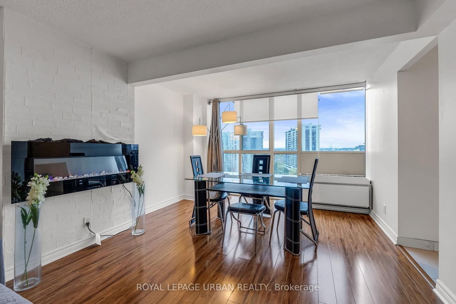 61 Markbrook Lane, Unit 1210 thumbnail 11