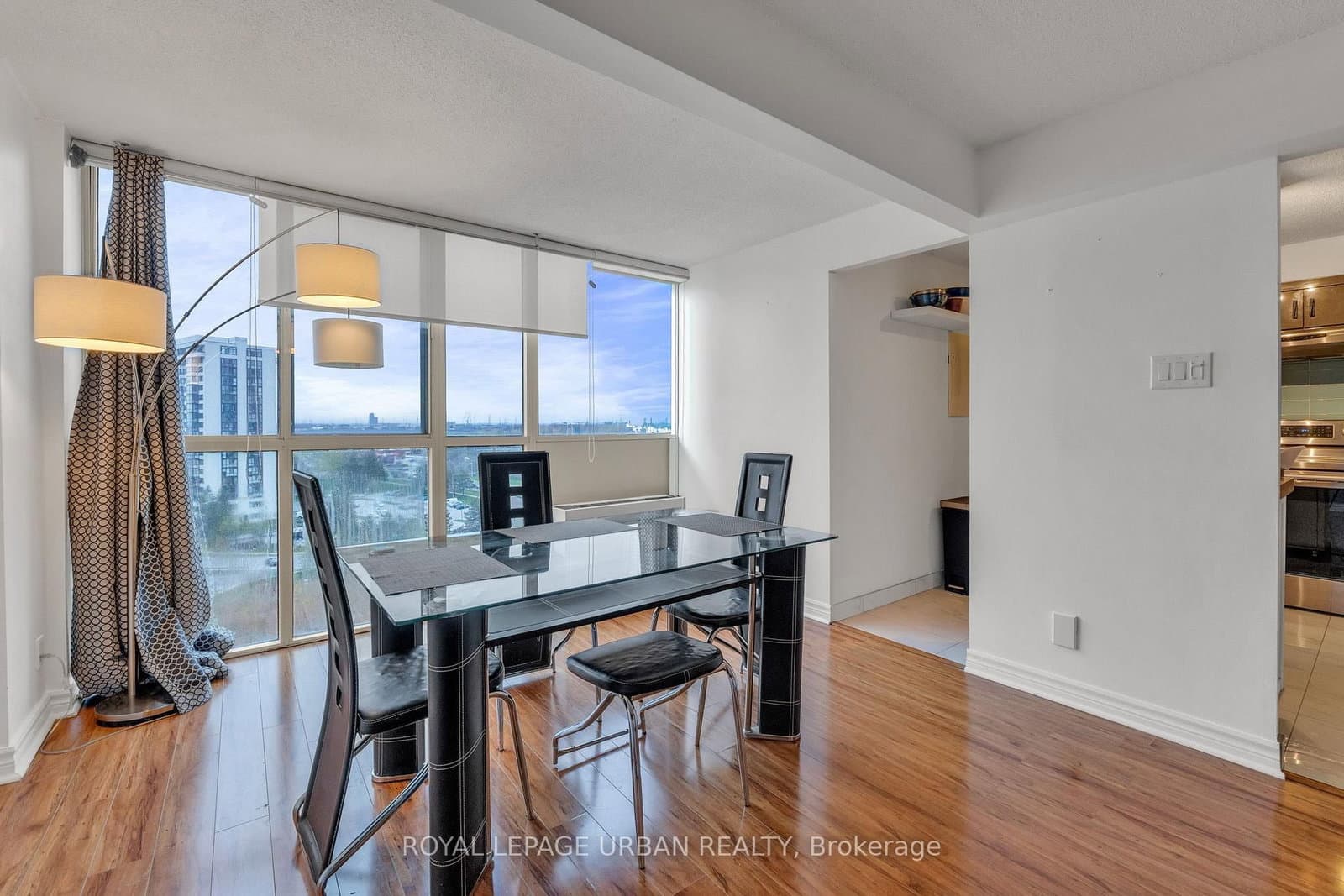 61 Markbrook Lane, Unit 1210 thumbnail 13