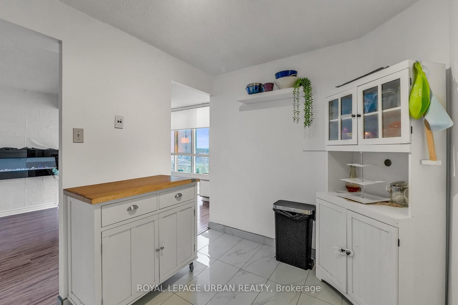 61 Markbrook Lane, Unit 1210 thumbnail 21
