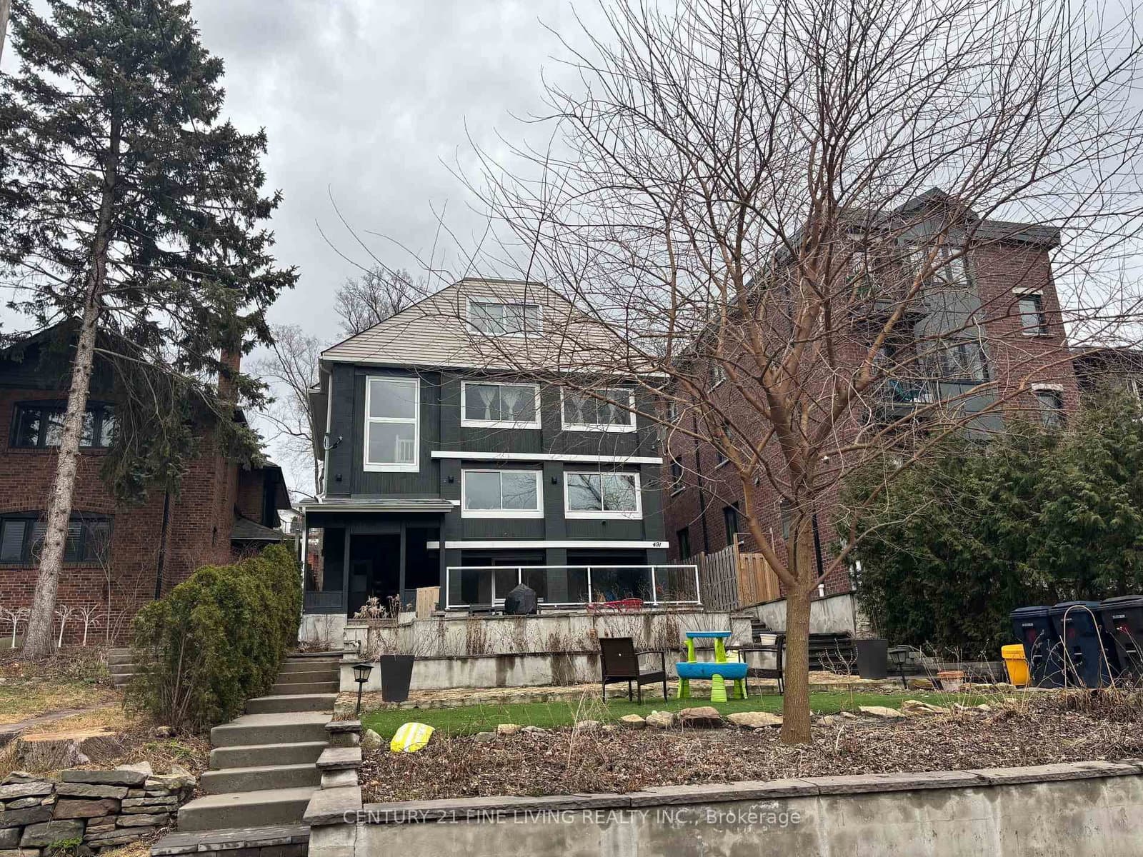491 PARKSIDE Drive - Image 1
